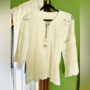 NWT tuckernuck eyelet top